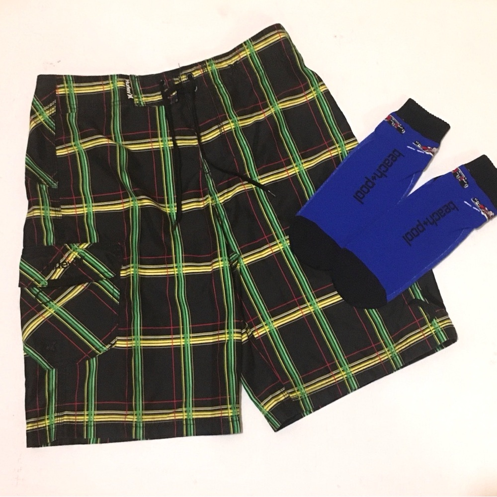 2 for $15 Party Host Appreciation🌈 Set of EUC Plaid Trunks & Socks